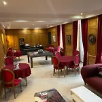 Le Clos D 'ay 4*
