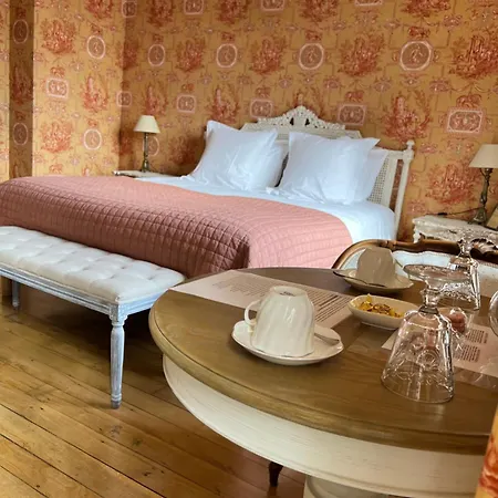 Bed & Breakfast Le Clos D 'ay 4*