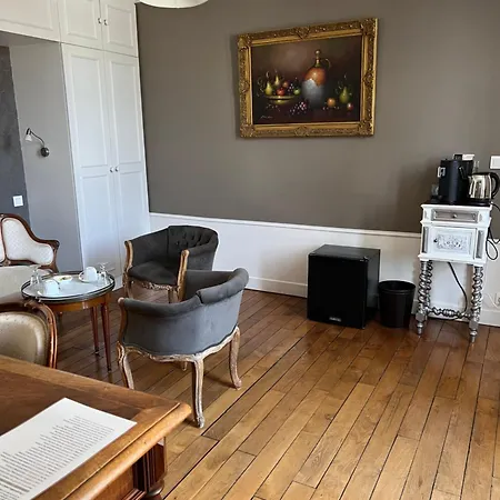 Le Clos D 'aÿ 4* Ay-Champagne