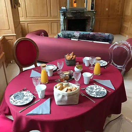 Le Clos D 'aÿ Bed and breakfast