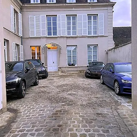 Le Clos D 'ay 4* Ay-Champagne