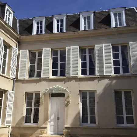Le Clos D 'ay