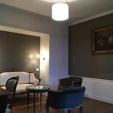 Bed & Breakfast Le Clos D 'ay 4*