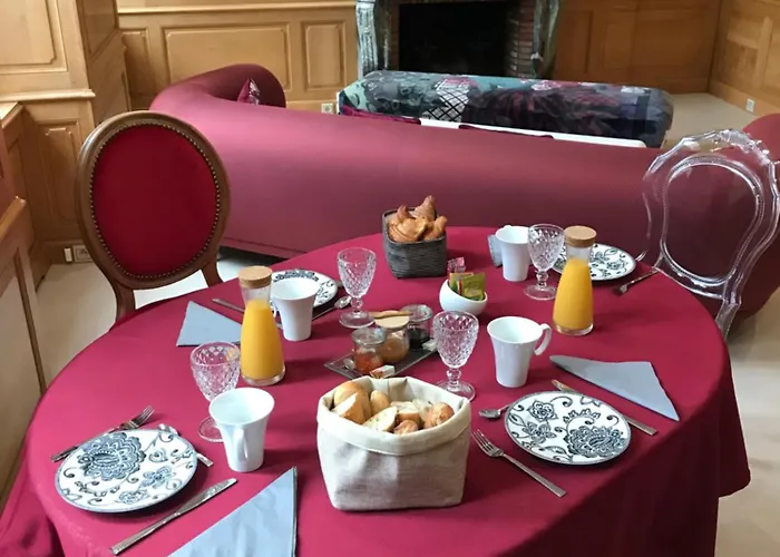 Le Clos D 'ay Frühstückspension