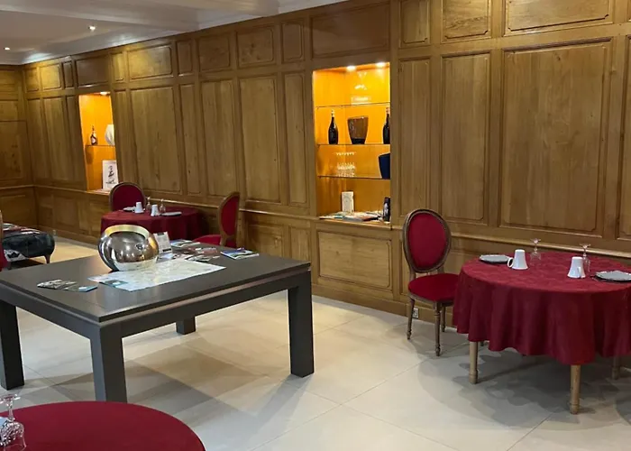 Le Clos D 'ay Frühstückspension